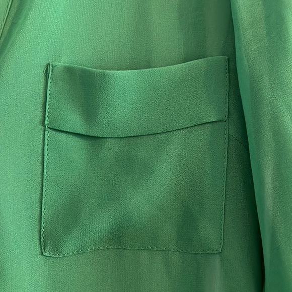 Dynamite size small green blouse - Picture 2 of 5